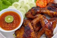 Resep Sambal Ayam Bakar Ala Restoran yang Membuat Anda Ketagihan